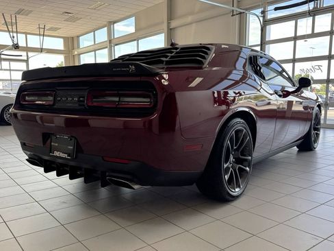 Used 2021 Dodge Challenger R/T Scat Pack w/ Driver Convenience Group RWD image 12