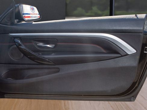 Used 2018 BMW 430i Convertible image 18