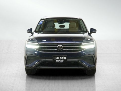Used 2023 Volkswagen Tiguan SE image 8
