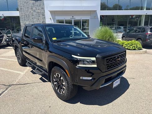 Used 2022 Nissan Frontier PRO-4X w/ Technology Package AWD/4WD image 7