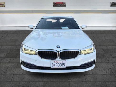 Used 2019 BMW 530i RWD image 2