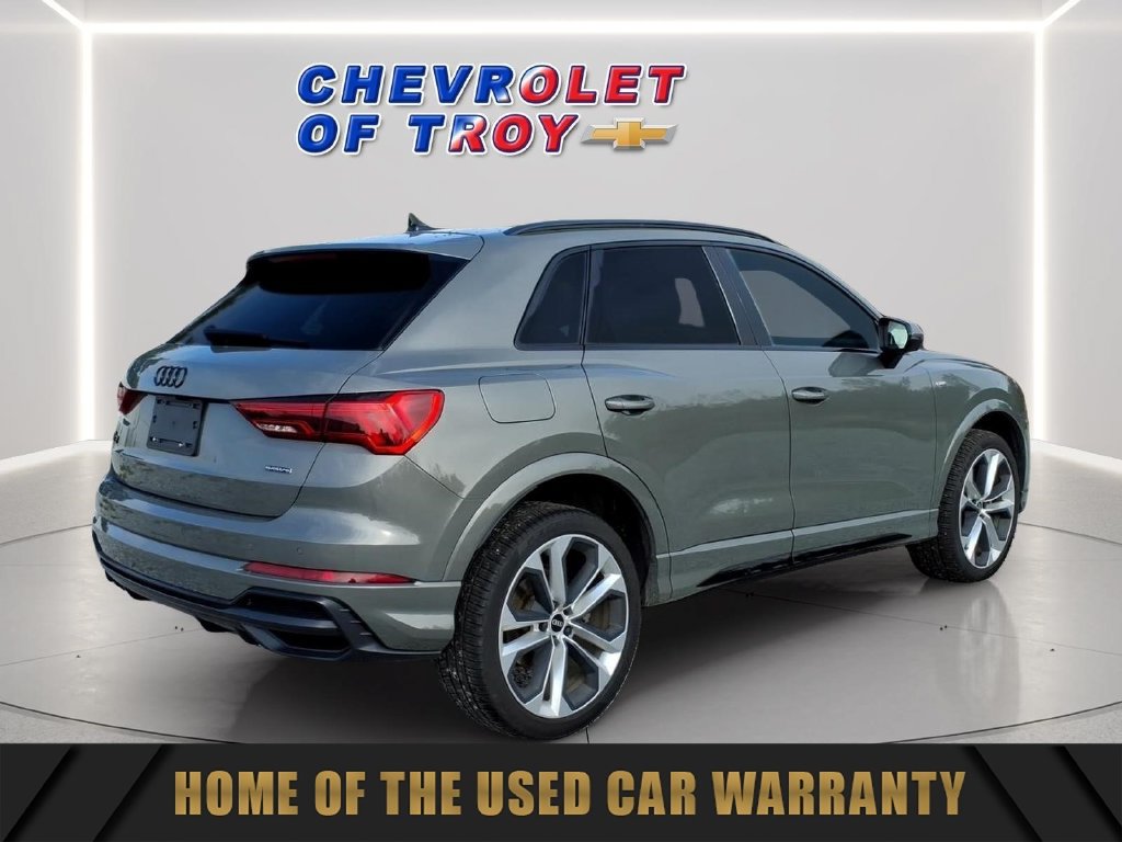 Used 2022 Audi Q3 2.0T Premium Plus AWD/4WD image 9