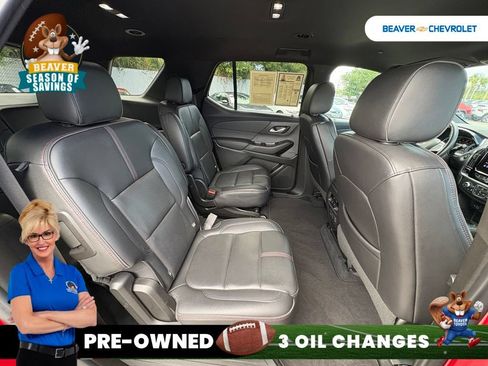 Used 2022 Chevrolet Traverse RS FWD image 28