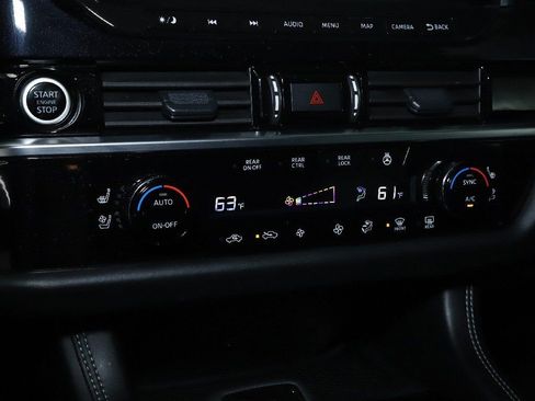 Certified 2024 Nissan Pathfinder Platinum image 31