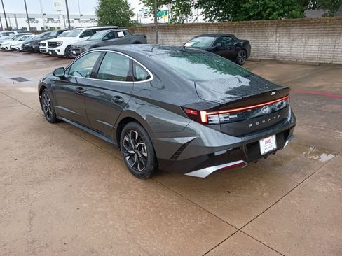 Used 2025 Hyundai Sonata SEL FWD image 8