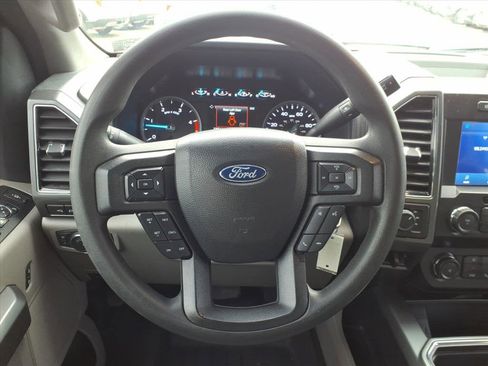 Used 2022 Ford F350 XLT w/ XLT Premium Package image 19