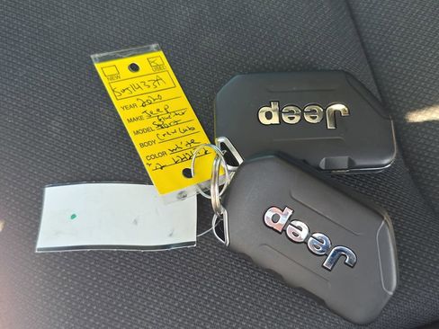 Used 2020 Jeep Gladiator Sport w/ Quick Order Package 24S AWD/4WD image 35