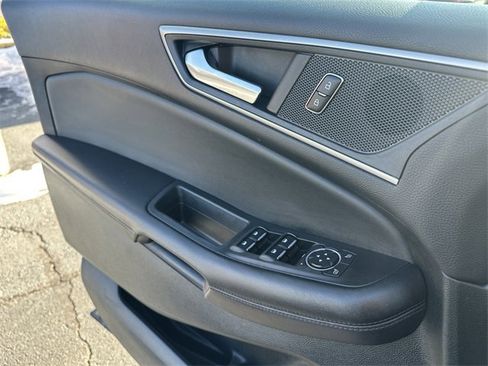 Certified 2022 Ford Edge SEL w/ Convenience Package image 31