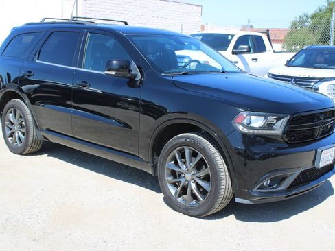 Used 2018 Dodge Durango GT w/ Premium Group AWD/4WD image 3