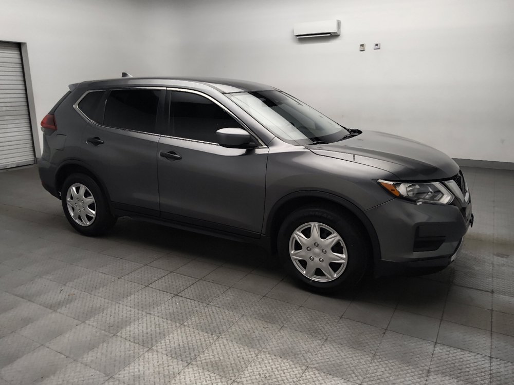 Used 2019 Nissan Rogue S FWD image 11
