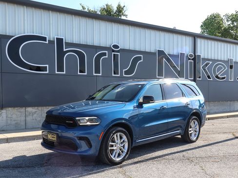 Used 2025 Dodge Durango GT AWD/4WD image 1