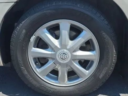 Used 2009 Buick LaCrosse CX FWD image 37