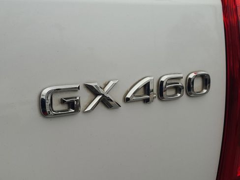 Used 2012 Lexus GX 460 image 30