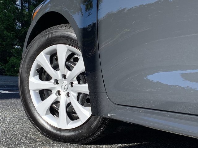 Used 2026 Toyota Corolla LE FWD image 41