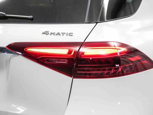 Certified 2026 Mercedes-Benz GLE 350 4MATIC image 11