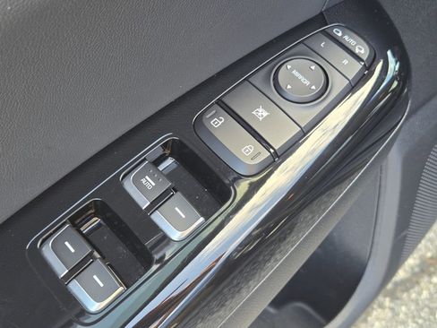 Certified 2020 Kia Sportage EX image 16