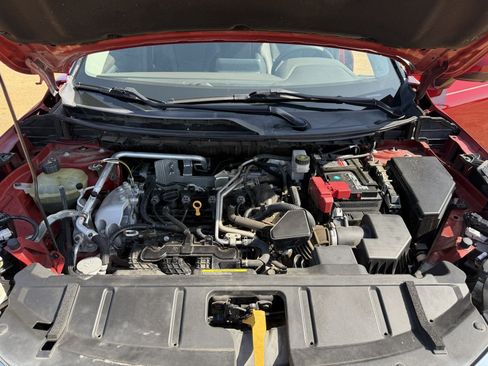 Used 2021 Nissan Rogue SV FWD image 38