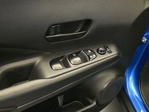 Used 2023 Nissan Kicks S FWD image 13