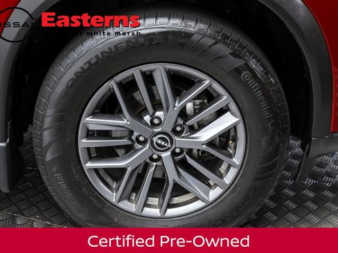 Certified 2022 Nissan Rogue S image 37