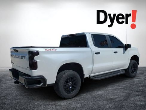 Used 2020 Chevrolet Silverado 1500 LT Trail Boss AWD/4WD image 3