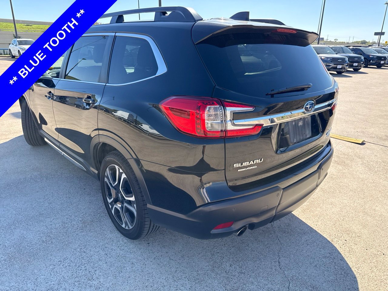 Used 2023 Subaru Ascent Limited AWD/4WD image 8