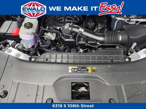 New 2025 Jeep Grand Cherokee Laredo X image 24