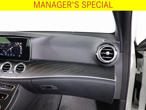 Certified 2022 Mercedes-Benz E 450 4MATIC Sedan image 49