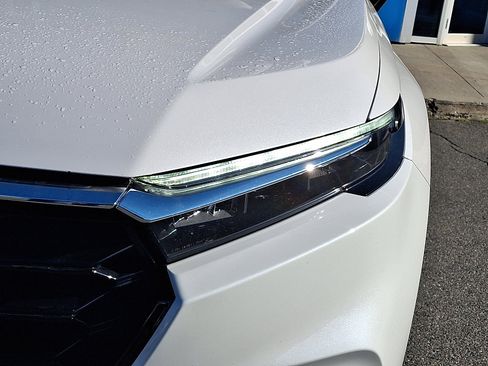 Used 2023 Honda CR-V EX-L image 9