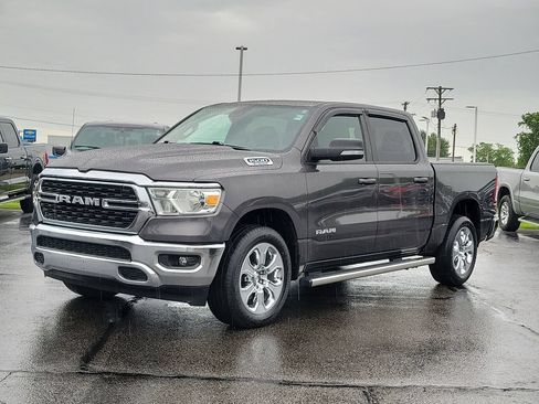 Used 2022 RAM 1500 Big Horn AWD/4WD image 3