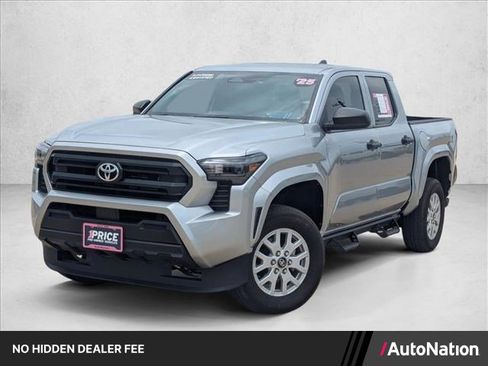 Used 2025 Toyota Tacoma SR RWD image 1