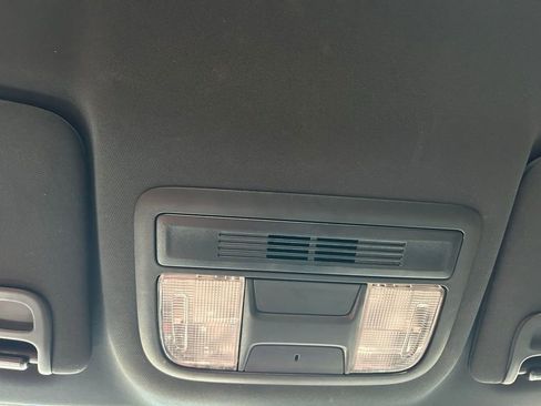 Used 2019 Honda Civic Sport image 27