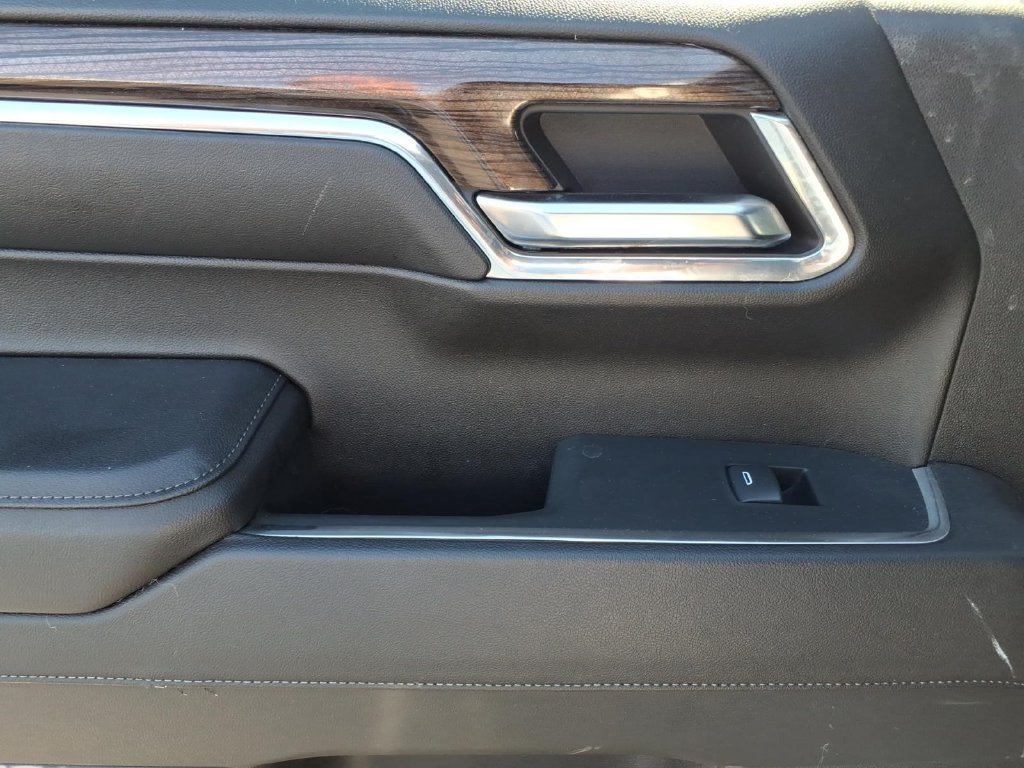 Used 2024 Chevrolet Silverado 1500 LT RWD image 18