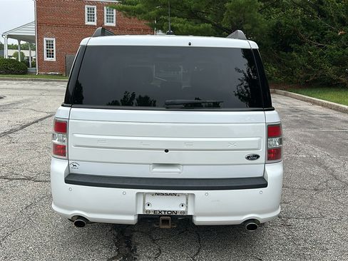Used 2019 Ford Flex SE FWD image 5