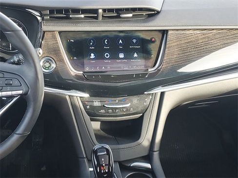 Certified 2024 Cadillac XT6 Premium Luxury w/ LPO, Floor Liner Package image 16