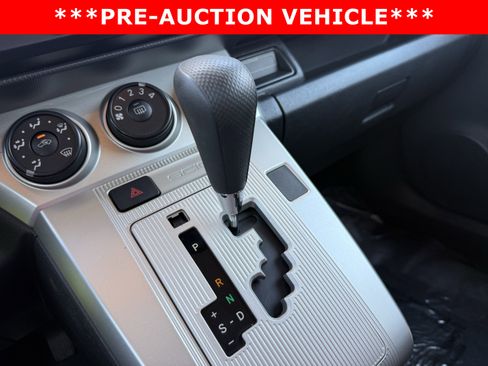 Used 2010 Scion xB image 28