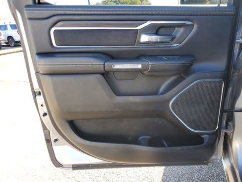 Used 2025 RAM 1500 Laramie image 14