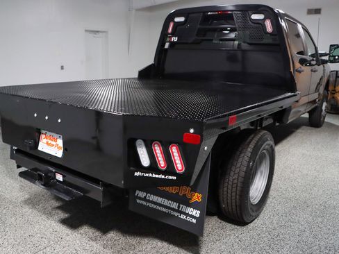 Used 2023 Ford F350 XL w/ XL Chrome Package image 8