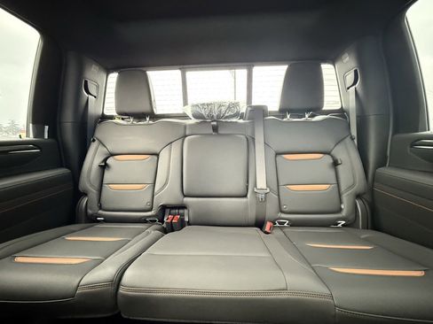 New 2026 GMC Sierra 2500 AT4 w/ AT4 Premium Plus Package image 33