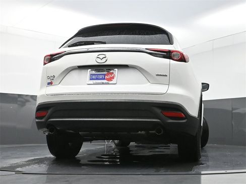 Used 2023 MAZDA CX-9 Touring image 32