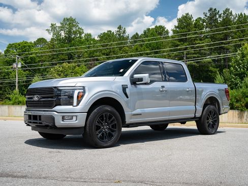 Used 2025 Ford F150 Platinum w/ Equipment Group 702A High AWD/4WD image 9