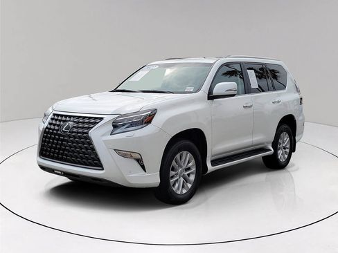 Used 2022 Lexus GX 460 Premium image 3