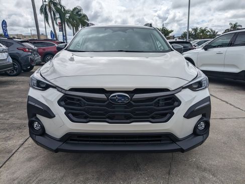 Certified 2025 Subaru Crosstrek 2.5i Limited w/ Popular Package #3A image 9