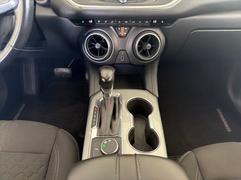 Used 2020 Chevrolet Blazer LT FWD image 20