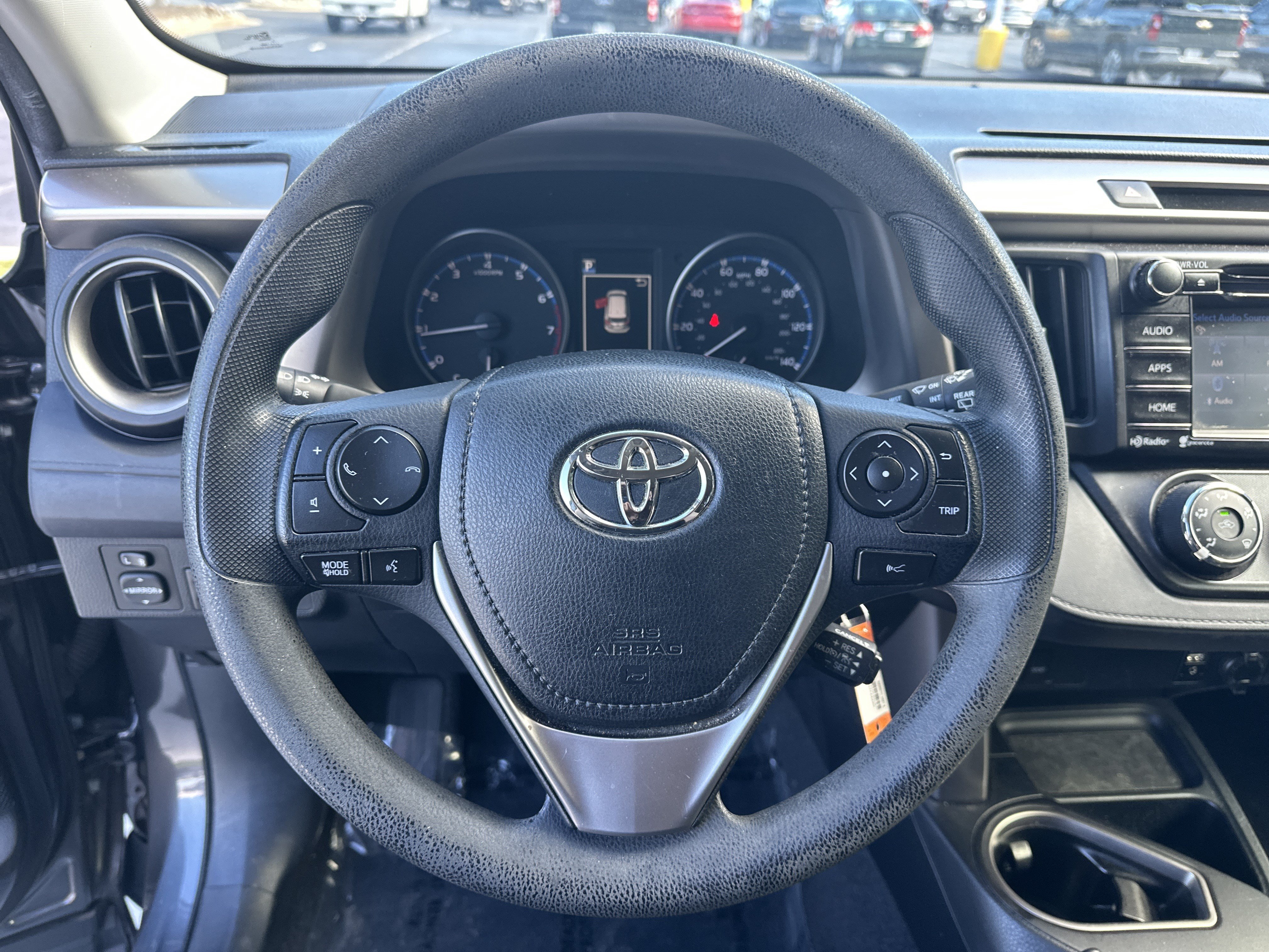 Used 2017 Toyota RAV4 LE FWD image 18