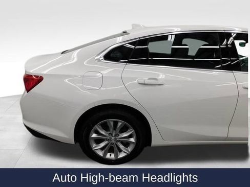 Used 2023 Chevrolet Malibu LT image 15