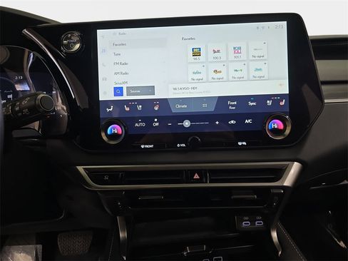 Used 2025 Lexus RX 350h image 20