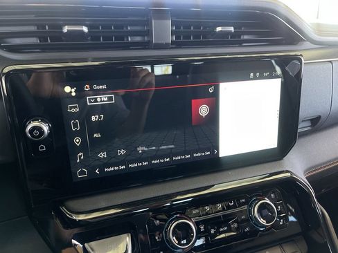 New 2026 GMC Sierra 2500 AT4 w/ AT4 Premium Plus Package AWD/4WD image 13