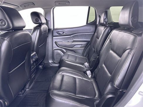 Used 2019 GMC Acadia SLT image 26