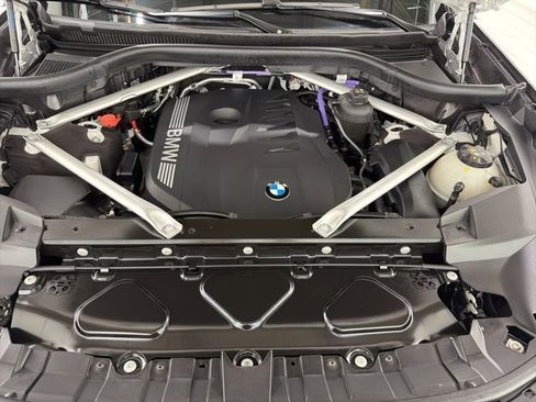 Certified 2024 BMW X7 xDrive40i image 47