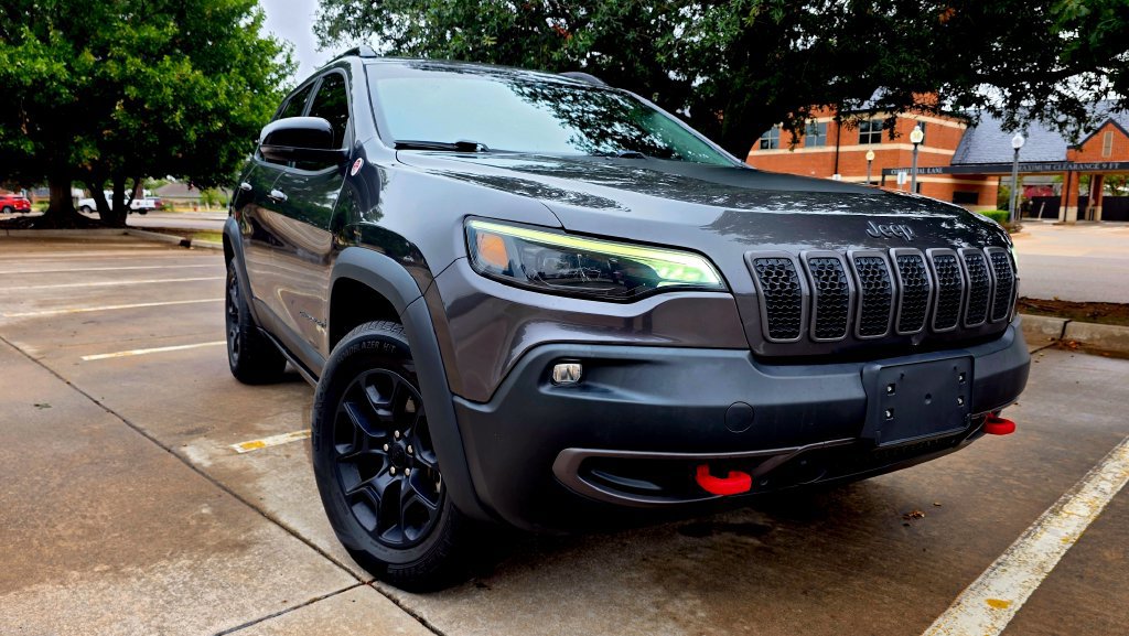 Used 2022 Jeep Cherokee Trailhawk w/ Sound & Nav Group AWD/4WD image 1